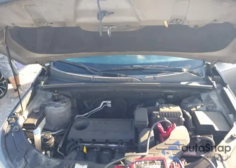 2011 Kia Sorento Lx z USA, uszkodzony, nr VIN 5XYKTCA10BG116773